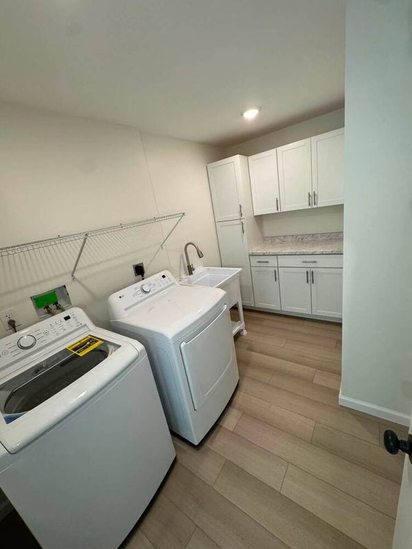 Laundry room plumbing install